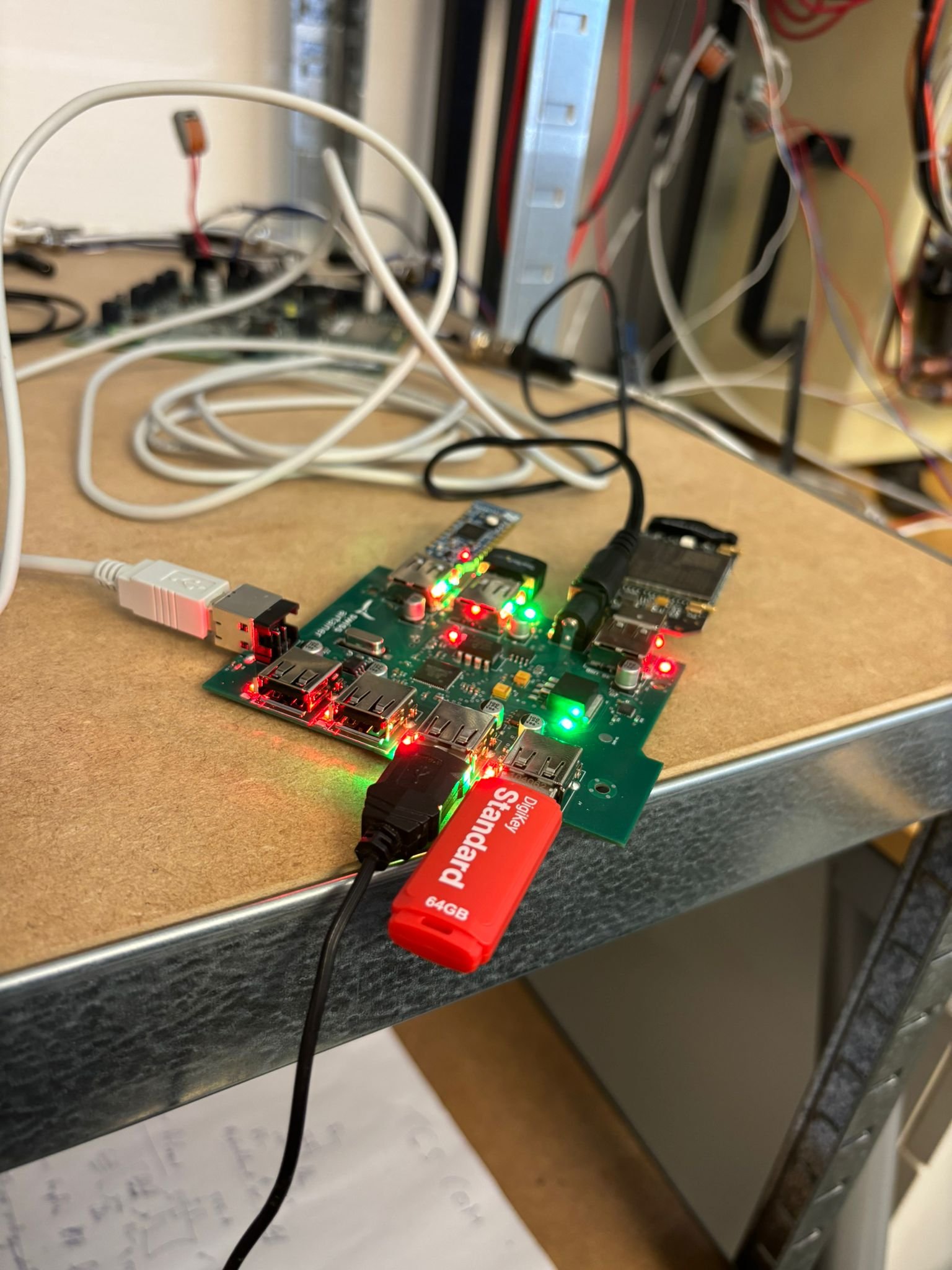 USB and power hub board
